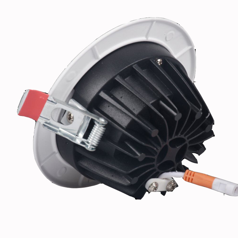 COB downlight med en lille matteret cirkel i midten 3W til 60W